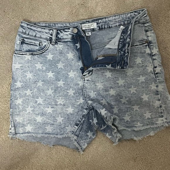 Judy Blue Shorts Judy Blue Stars Shorts Size Xl Poshmark